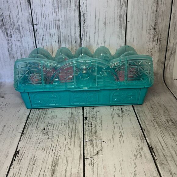 Hatchimals Colleggtibles Rainbow-cation llama Family with Case Spin Master - Picture 8 of 10